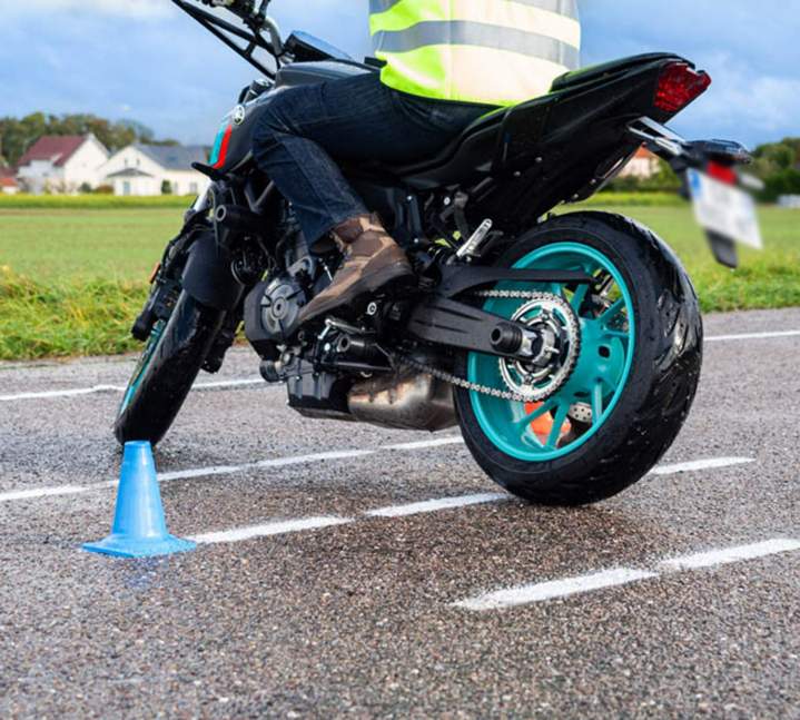 Permis cyclomoteur dès 14 ans à Charmes