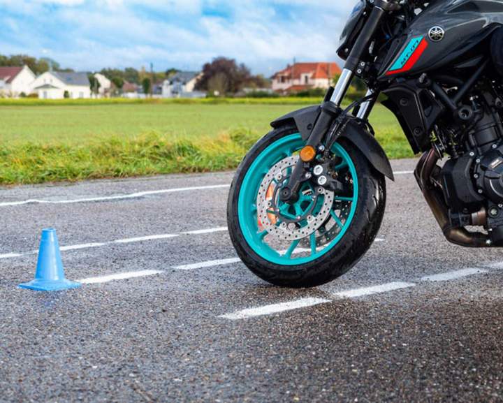 Cours permis deux-roues à Charmes